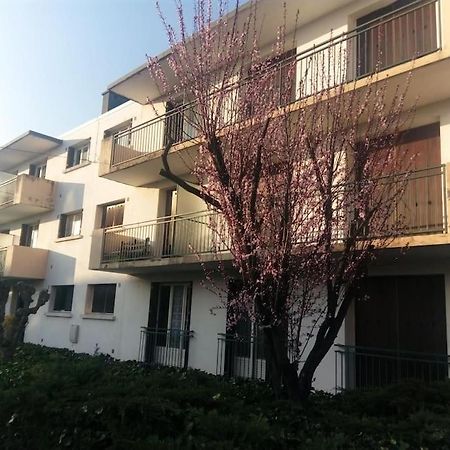 Appartement Avec Balcon Et Parking Prive ロアンヌ エクステリア 写真