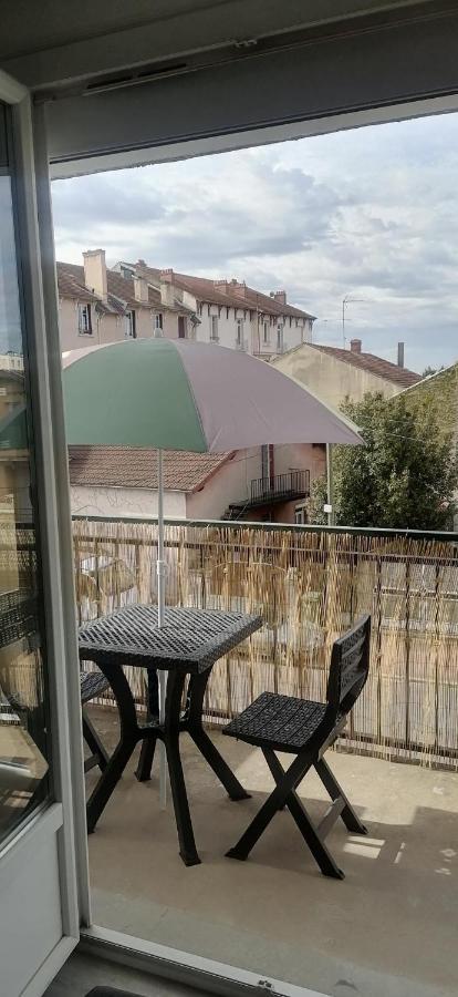 Appartement Avec Balcon Et Parking Prive ロアンヌ エクステリア 写真